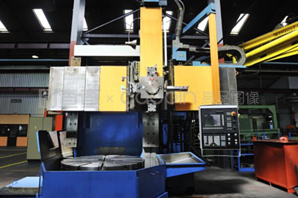 室內工廠機械設備的研發趨勢與應用前景